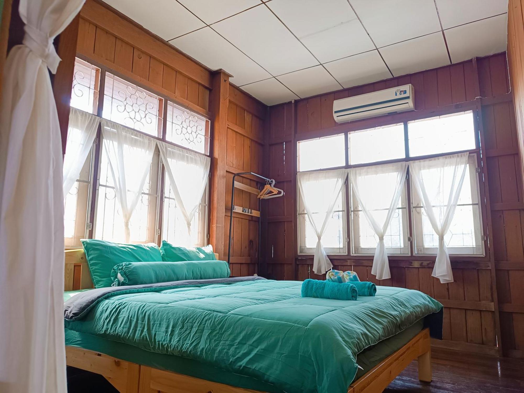 Pai Baan Homestay ปายบ้าน โฮมสเตย์ ถนนคนเดินปาย Eksteriør billede
