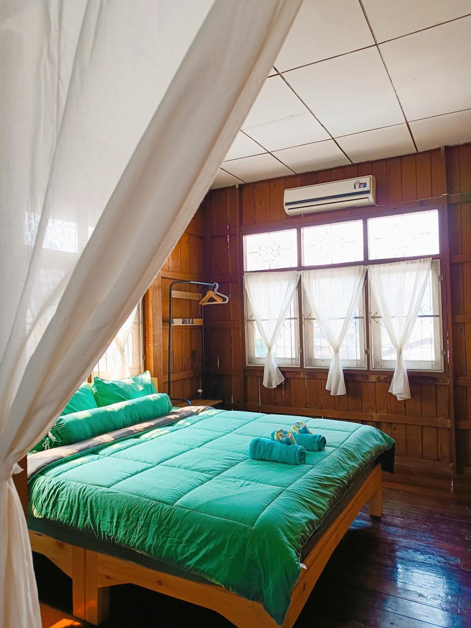 Pai Baan Homestay ปายบ้าน โฮมสเตย์ ถนนคนเดินปาย Eksteriør billede