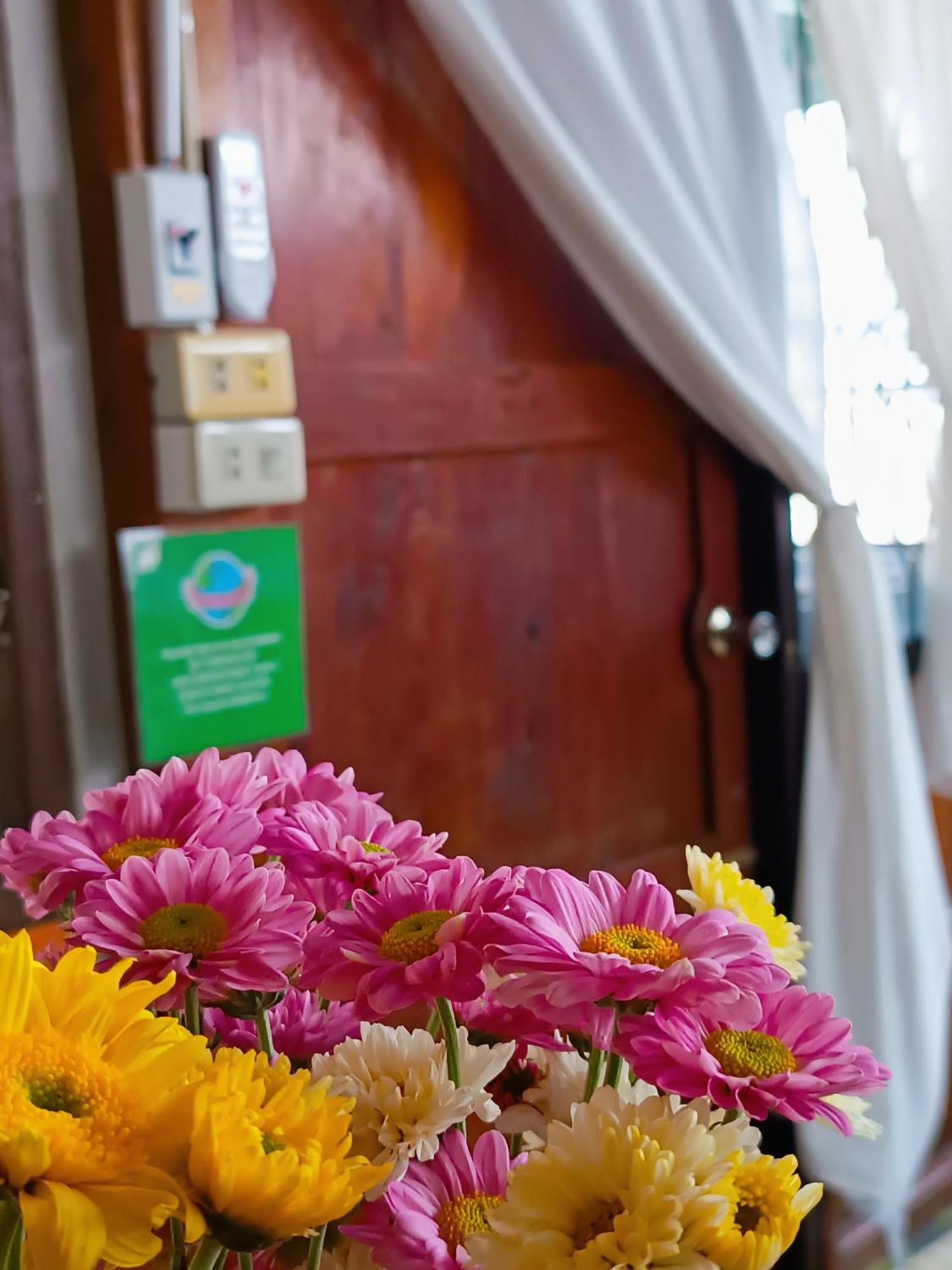 Pai Baan Homestay ปายบ้าน โฮมสเตย์ ถนนคนเดินปาย Eksteriør billede