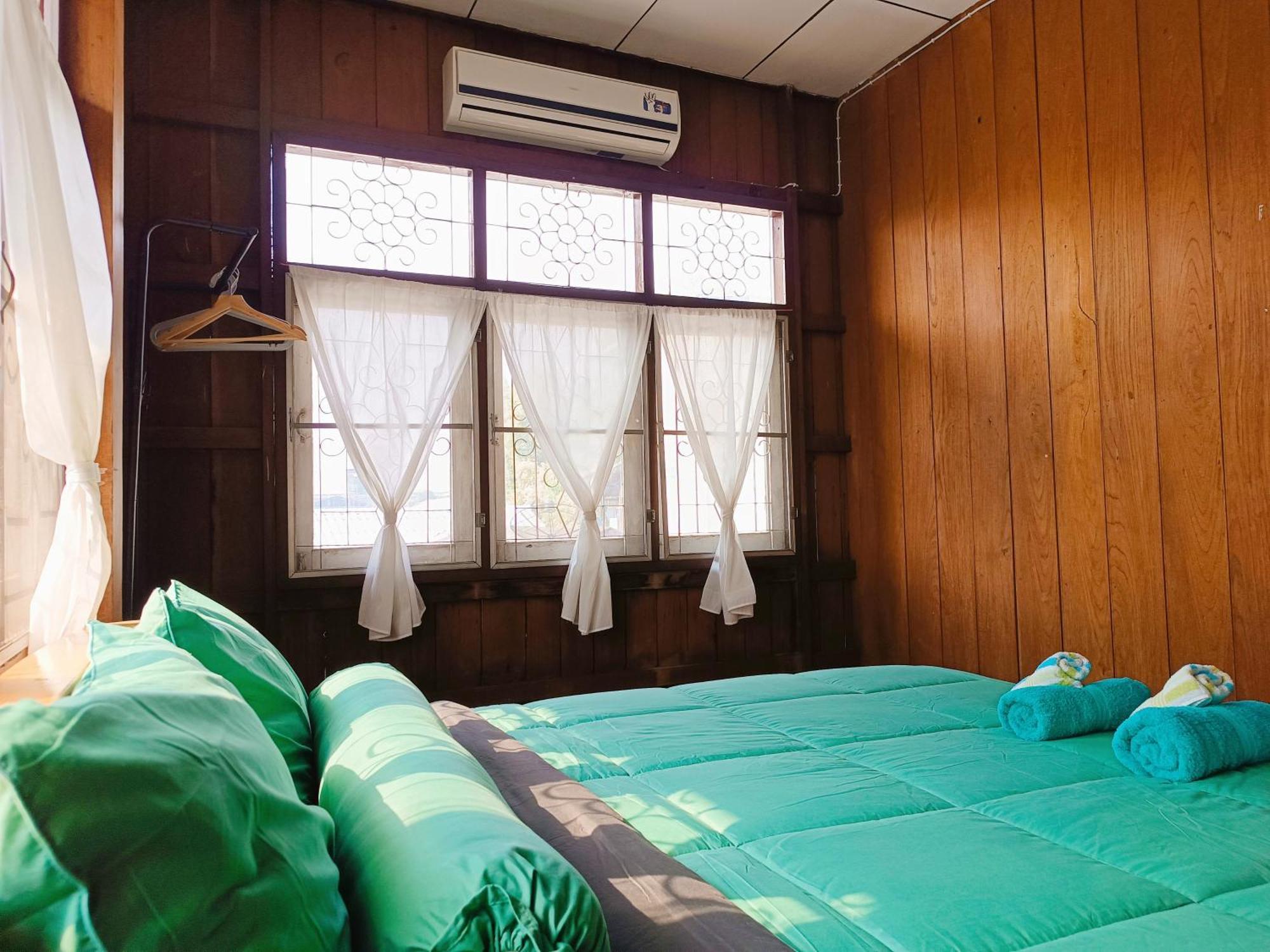 Pai Baan Homestay ปายบ้าน โฮมสเตย์ ถนนคนเดินปาย Eksteriør billede